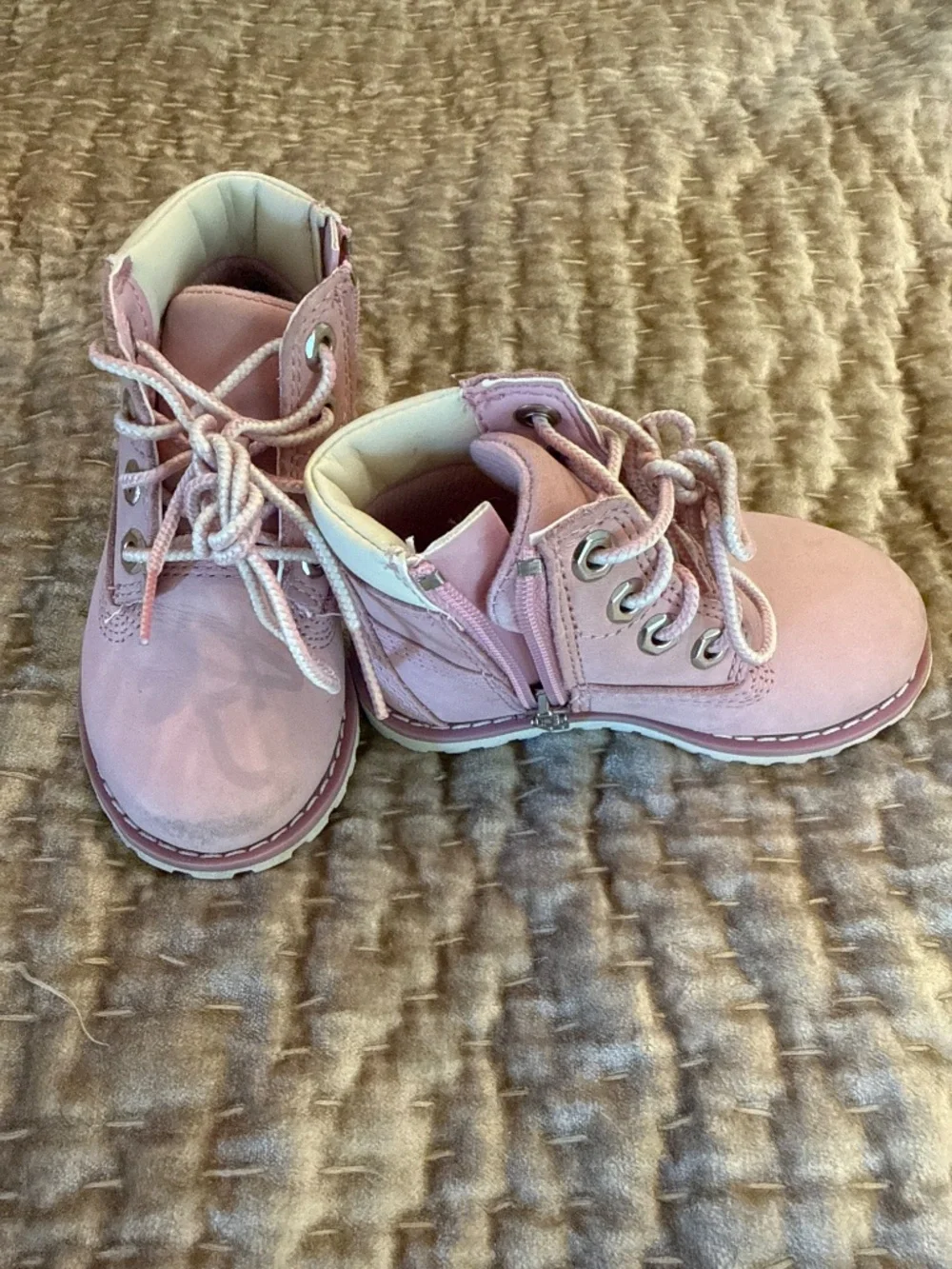 Pink leather Timberland toddler boots size 5